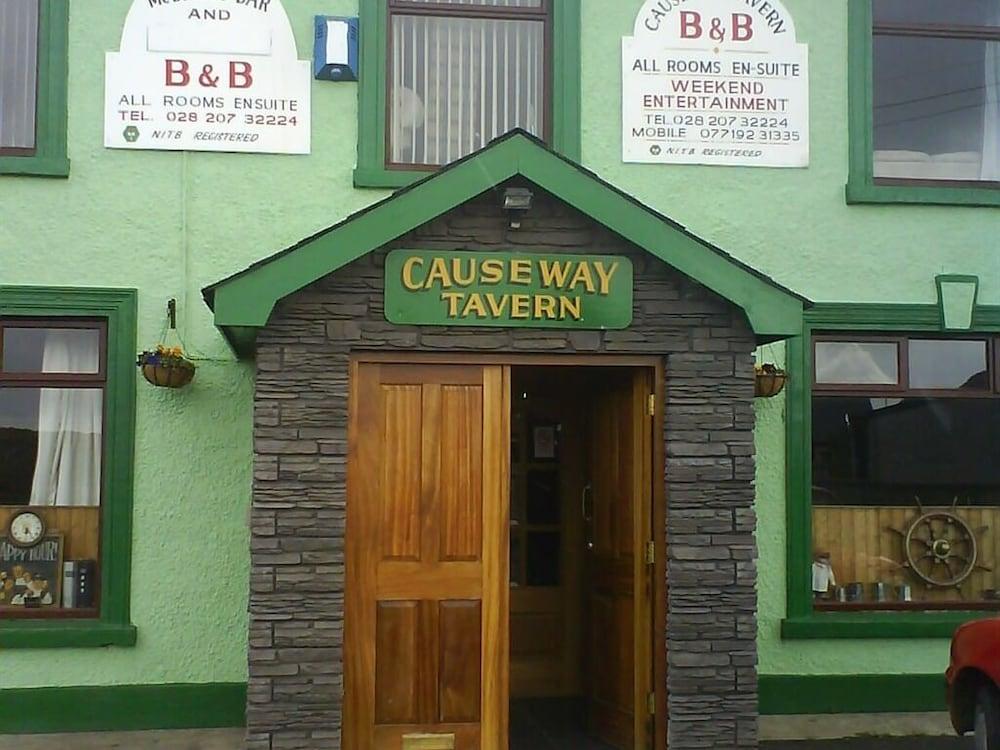 Causeway Tavern Bed & Breakfast Bushmills Eksteriør bilde