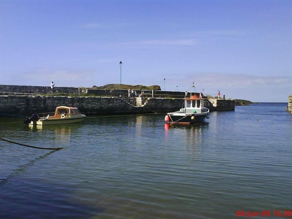 Causeway Tavern Bed & Breakfast Bushmills Eksteriør bilde