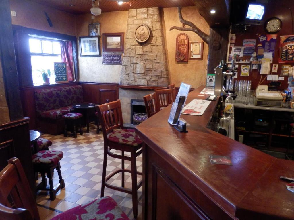 Causeway Tavern Bed & Breakfast Bushmills Eksteriør bilde